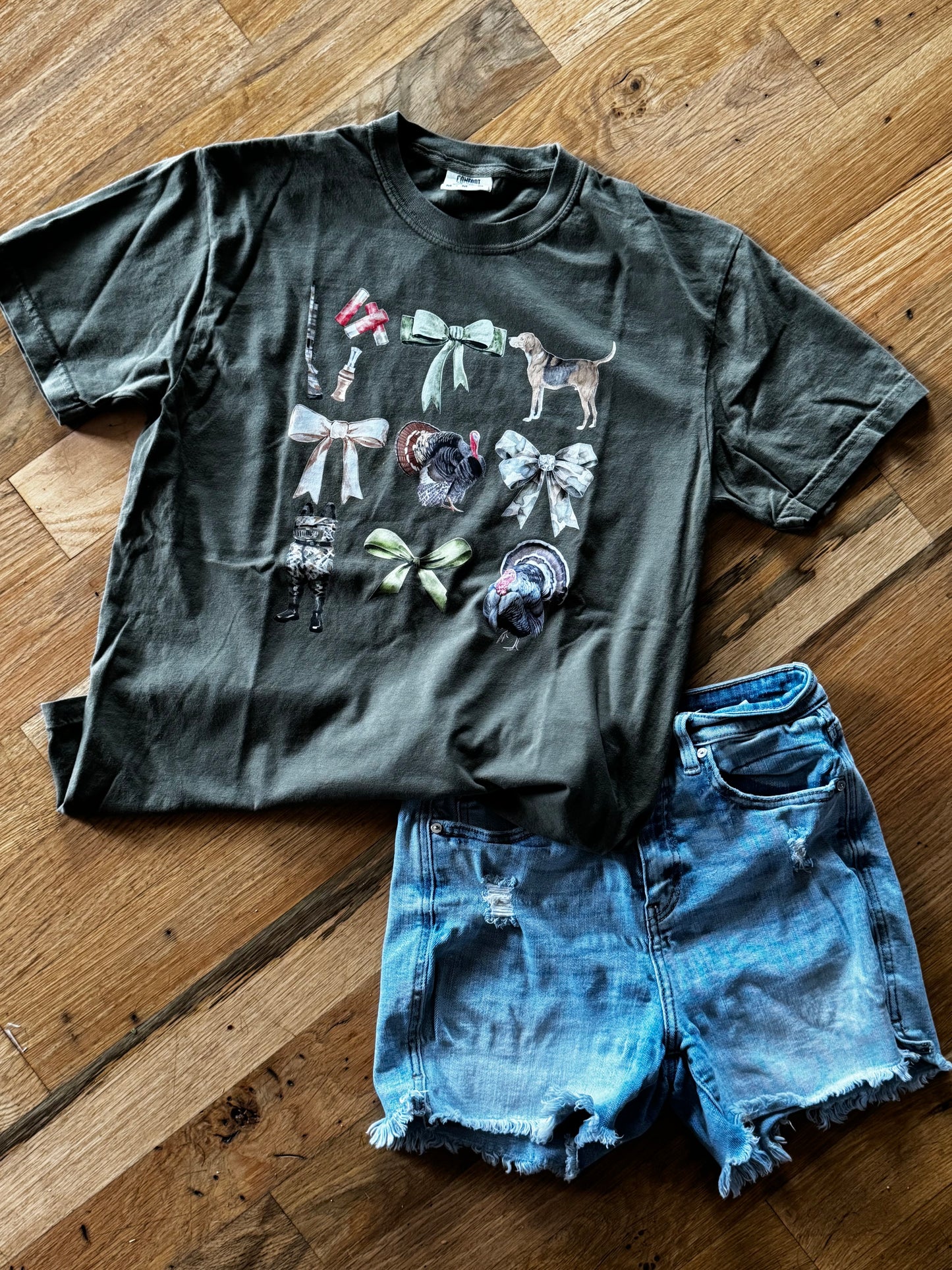 Turkey Hunt Tee for Ladies