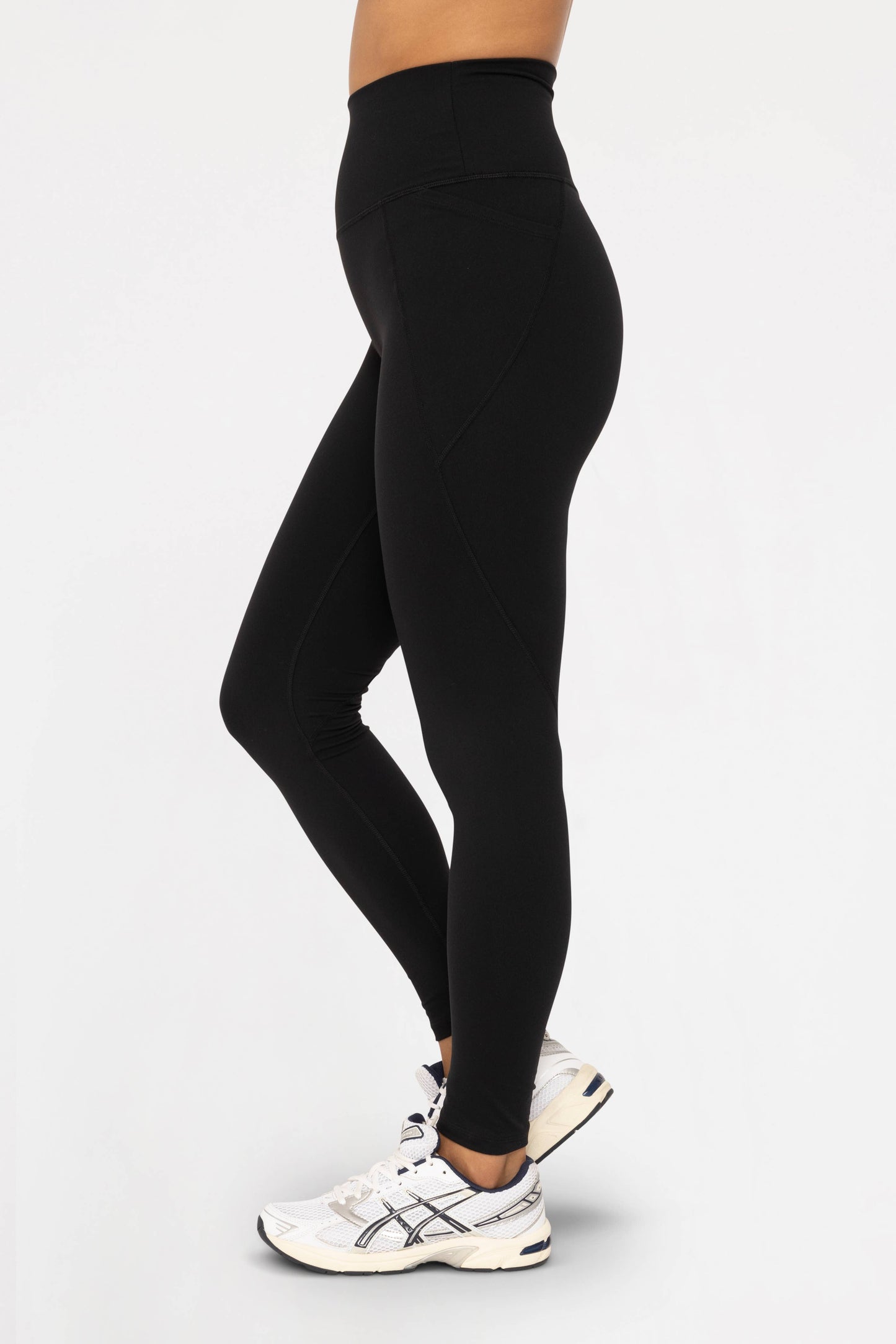 Tapered Highwaist Leggings by Mono B