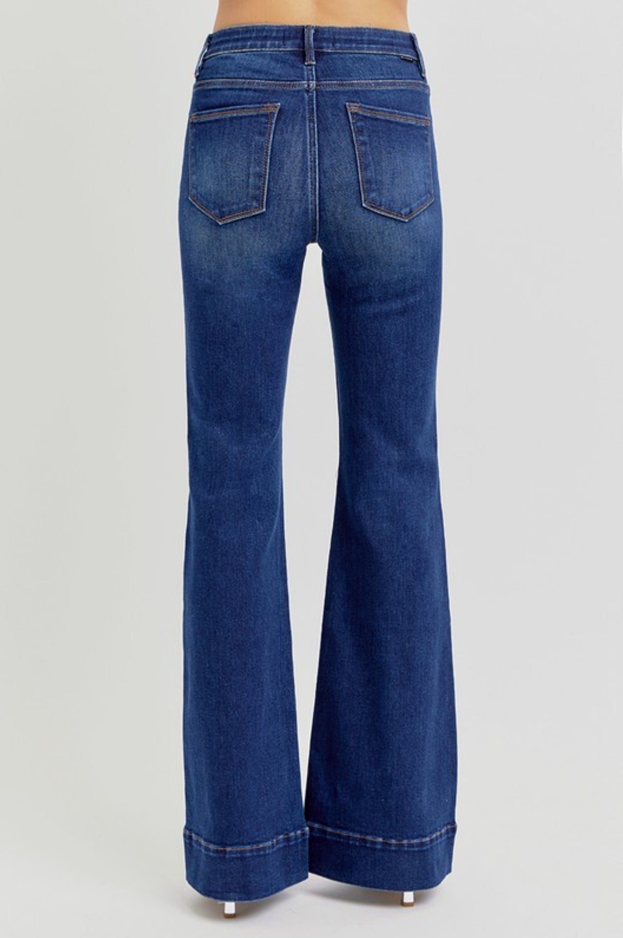 Tummy Control Risen Jeans